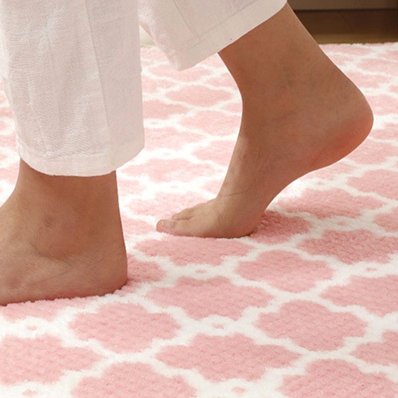 Creative Indoor Rug Argyle Print Polyester Carpet Stain Resistant Area Rug for Home Decoration