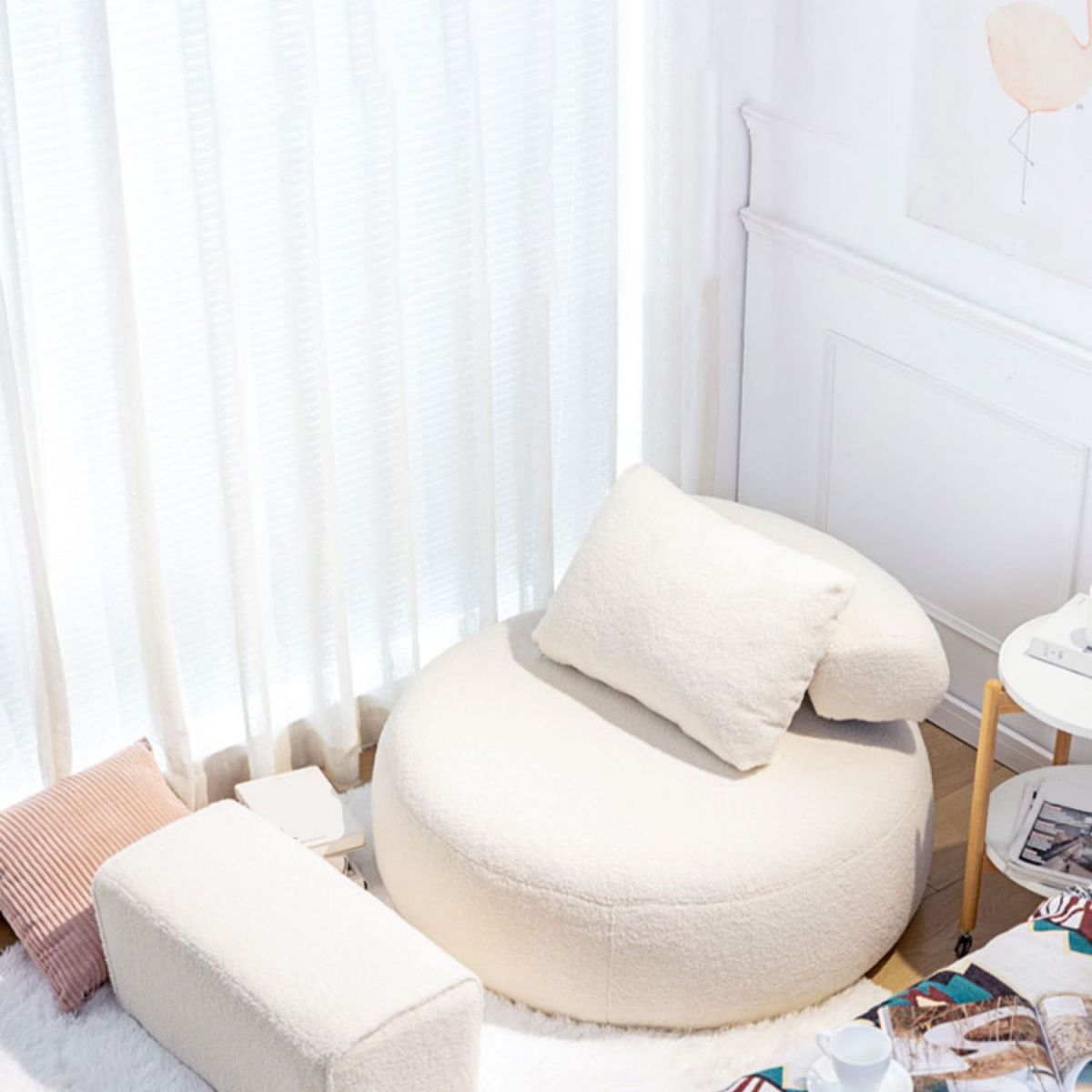 Contemporary Fixed Back Lounge Chair Bedroom Solid Color Lounge Chair