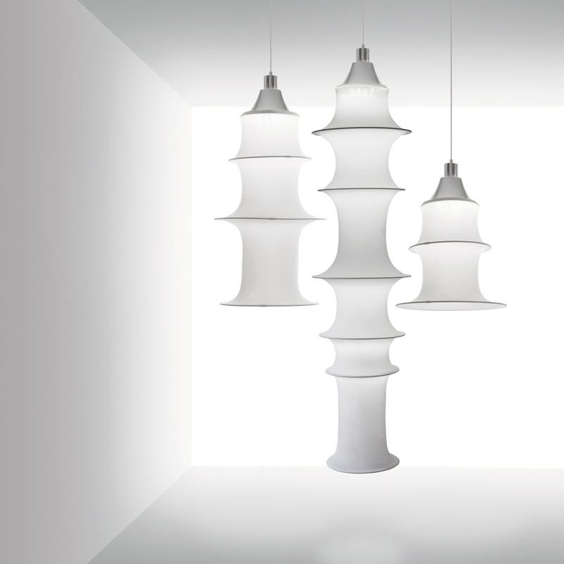 Multi-Sektions-Seidengewebe anheizt hellem moderner Stil weiße 1-Licht-Suspensionsbeleuchtung für Wohnzimmer