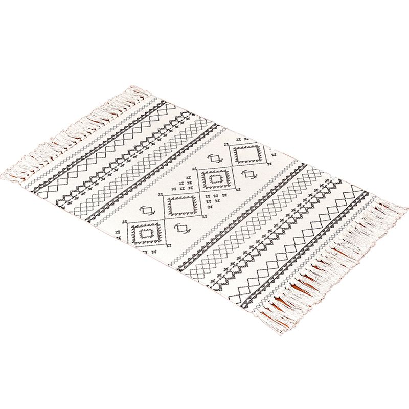 Black and White Rhombus Patterned Rug Cotton Bohemian Rug Washable Carpet for Front Door