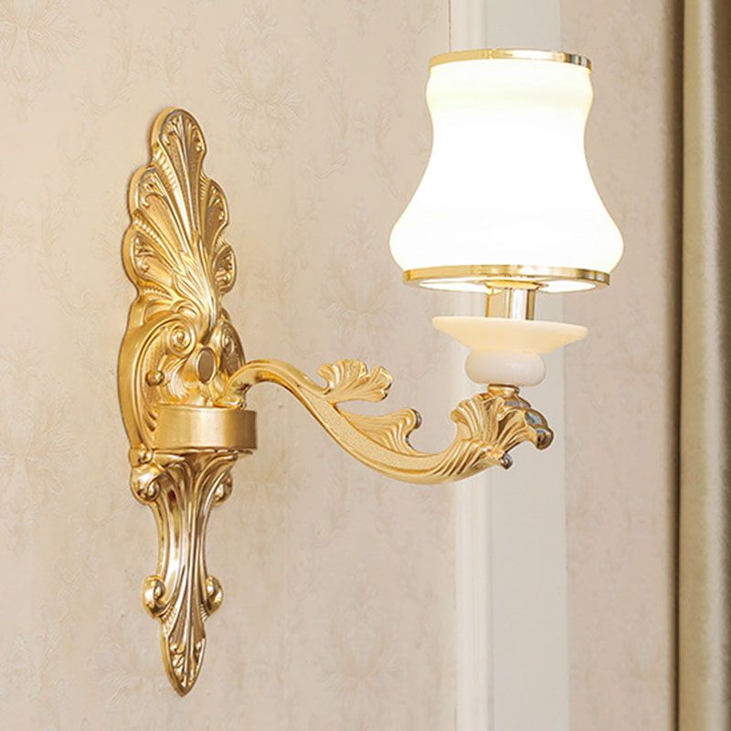 Lámpara de lámpara curva de vidrio opalino lámpara de suspensión de techo simple para sala de estar