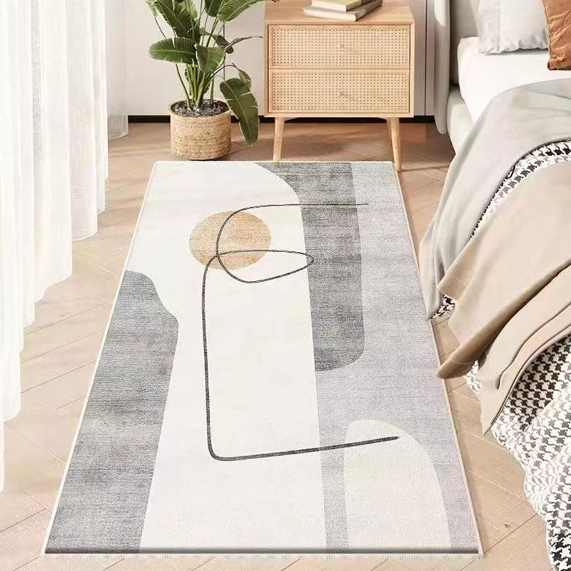 Gray Casual Rug Polyester Feather Rug Stain Resistant Rug for Drawing Room