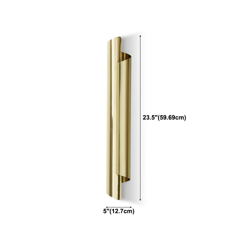 Unique Shade Metal Wall Sconce Modern Style Single Light Wall Mount Lighting in Gold
