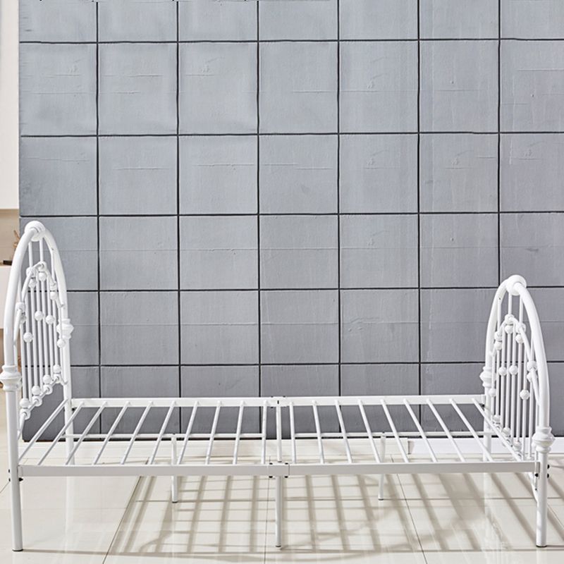 Standard Iron Frame Bed with Arched Headboard and Metal Legs