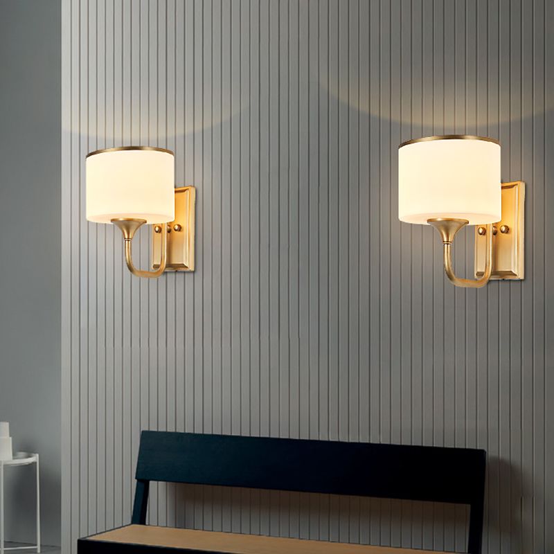 Messing Trommelleuchte Leuchte Kolonialstil Opalglas 1 Lampe Indoor -Wandhalterung Lampe