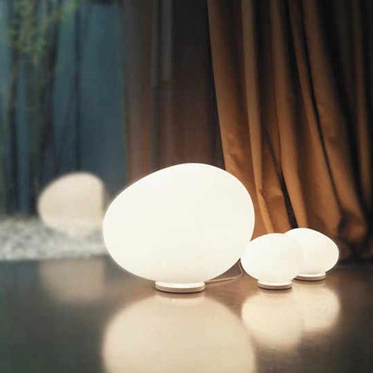 Modern Minimalist Style Spherical Table Lamp Glass 1 Light Table Light for Bedroom