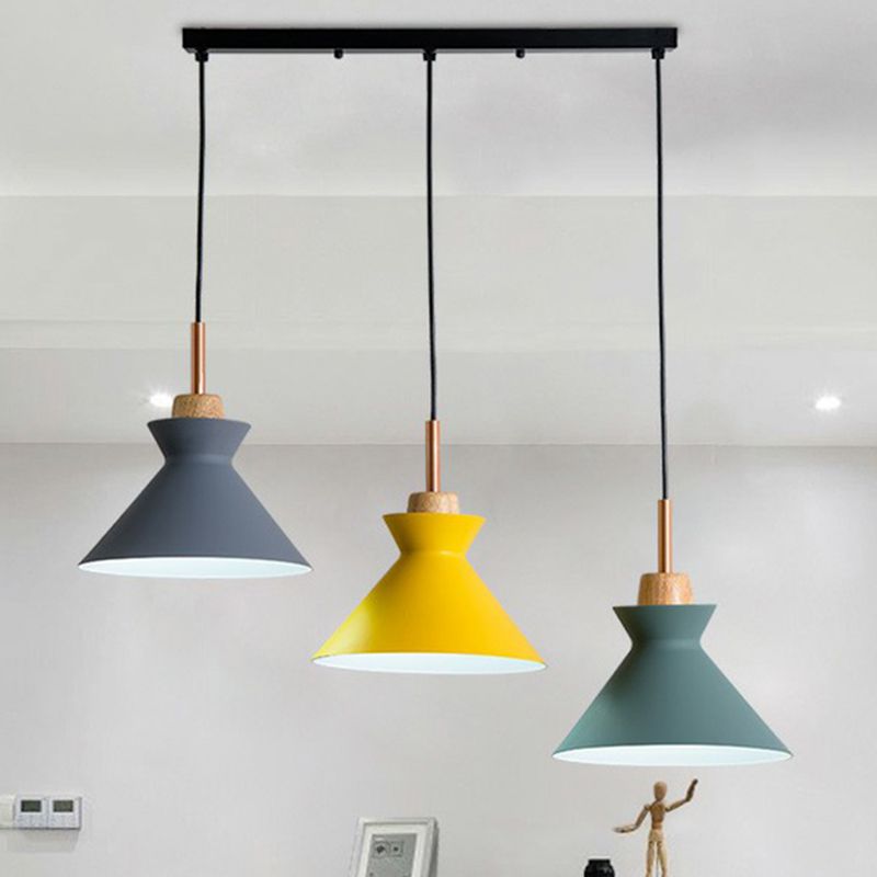 MACARON 3-Licht-Pendellampe Black Geometrisches Multi-Deckenleuchte mit Metallschatten für das Restaurant