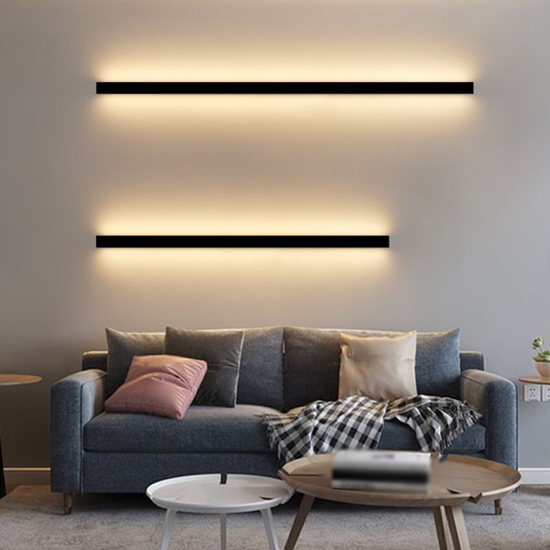 Linear Shape Metal Wall Sconce Modern Style 1- Light Wall Mount Light in Black