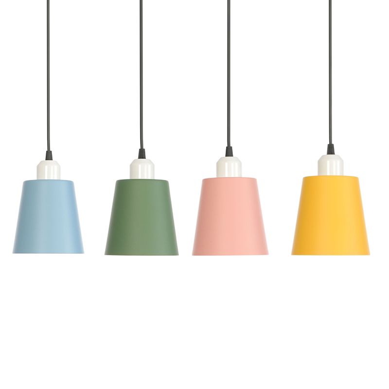 Buntes zylindrisches Makaroon hängend hängendes leichter nordischer Metall -Federlampe für Schlafzimmer Esszimmer
