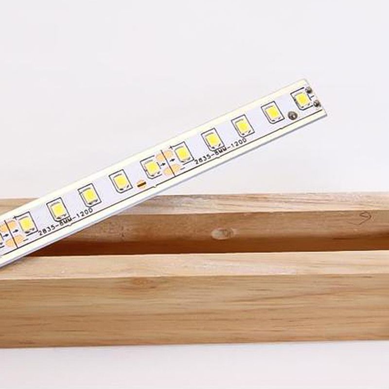 Vanité en bois nordique Light Single Light Mirror LED LED pour la salle de bain