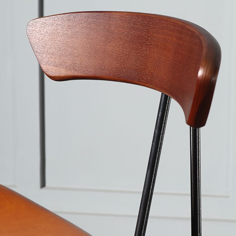 Modern Armless Backrest Counter Stool Iron Milk Tea Shop Bar Stool with Cushion and Pedal