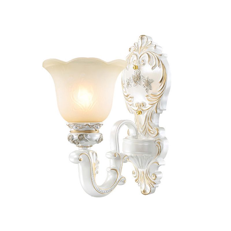Cream Glass White Wall Light Floral 1/2-Head Cottage Wall Sconce Lighting with Swooping Arm