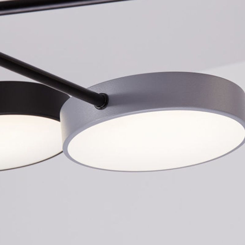 Metal Circles Pendant Lighting Fixture Minimalist Style LED Chandelier Lighting