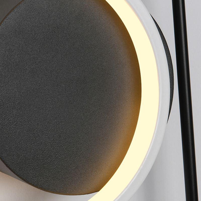 Lampada a parete a LED in stile moderno Fissaggi di illuminazione a parete in metallo con ombra acrilica per soggiorno