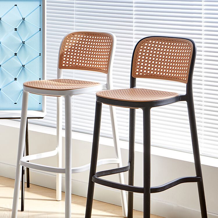 Modern Style Plastic Counter Stool Low Back Barstool with Footrest