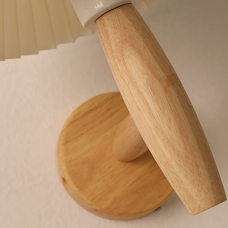 Ausgeflügelte Wandmontageleuchte einfache Holzschlafzimmer Wandleuchten mit Stofftatten