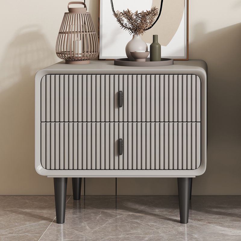 Contemporary Solid Wood Storage Chest Vertical Bedroom Chest with Drawers