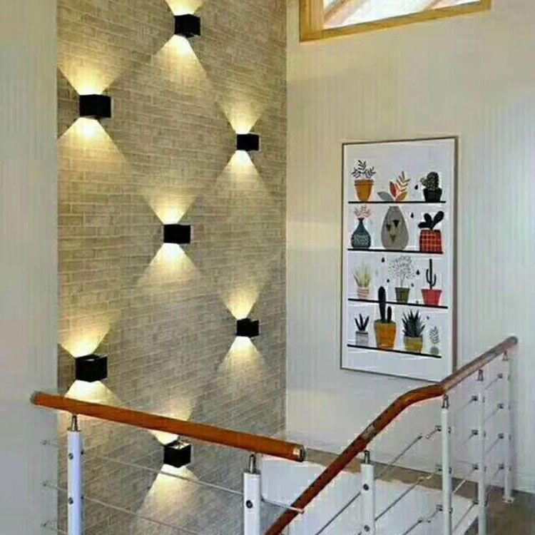 Cube Shape Wall Mount Lamp Modern Style Metal 2 Lights Sconce Lamp in Black