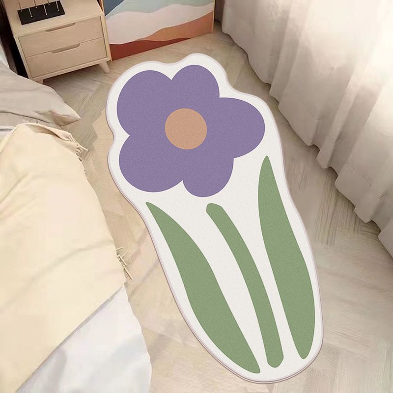 Cartoon Pattern Rug Flower Shape Stain Resistant Rug for Home Decor