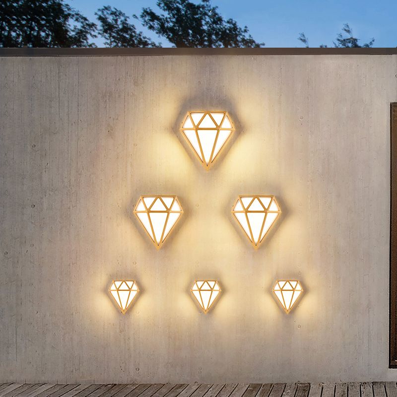 Zeitgenössischer Stil Wandleuchte Gold Diamant Form Wandleuchte für Schlafzimmer