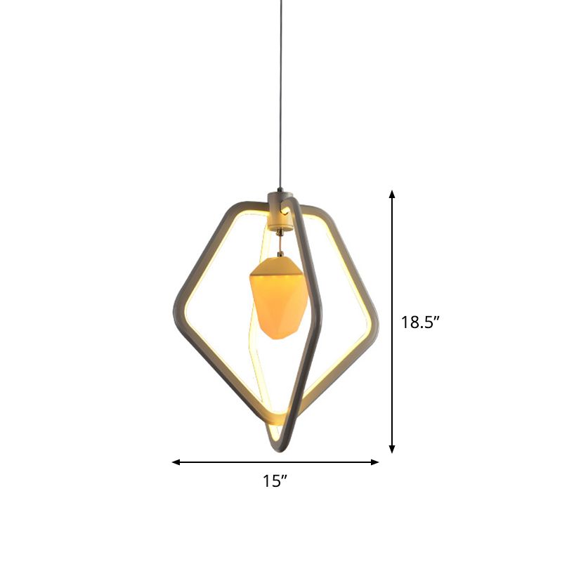 Double pentagone acrylique pendentif luminaire de suspension à LED moderne avec du pinone à l'intérieur