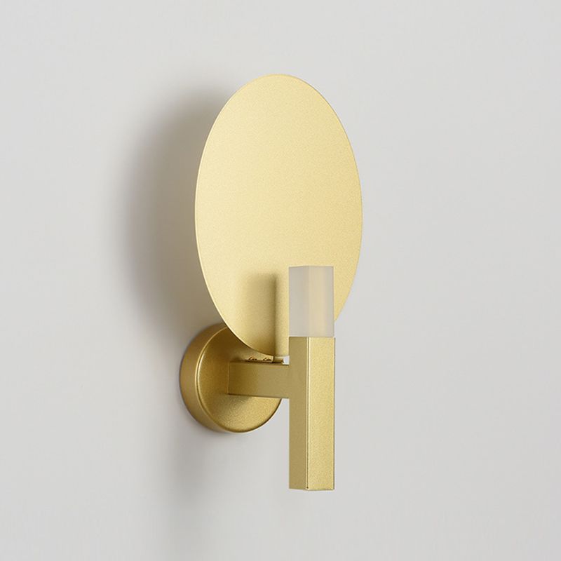 Modernism Single Wall Mounted Sconce Metallic Wall Light in Golden/Black Finish