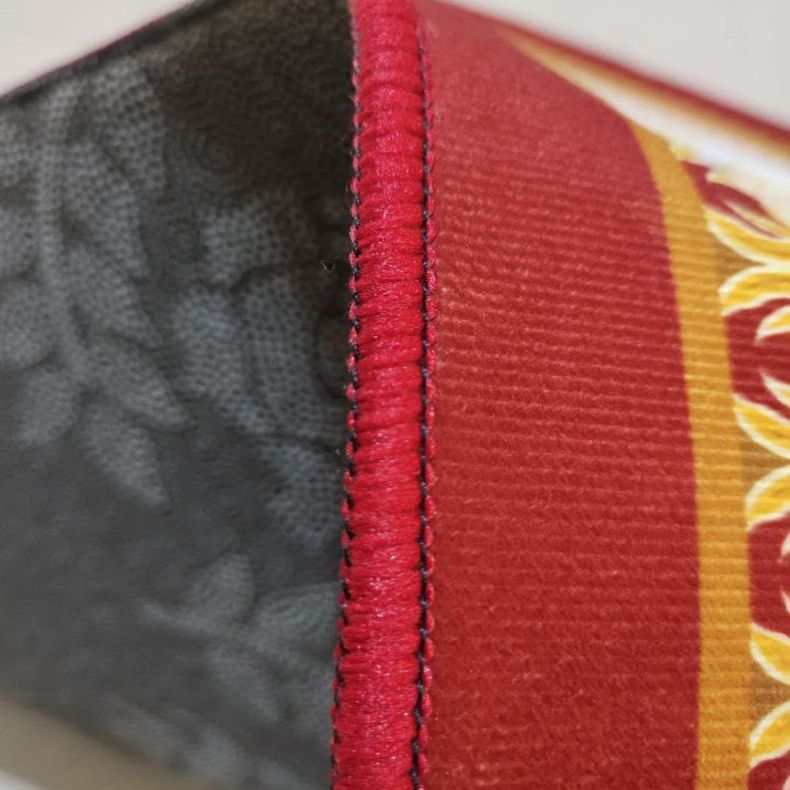 Classical Flower Print Rug Gorgeous Trendy Area Rug Anti-Slip Backing Carpet for Living Room