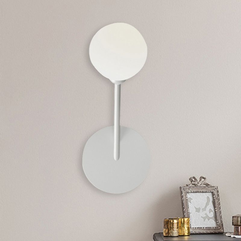 Fored Glass Ball Shade Wall SCONCE Licht Minimalistisch 1 kop wandlamp in Witte afwerking voor slaapkamer