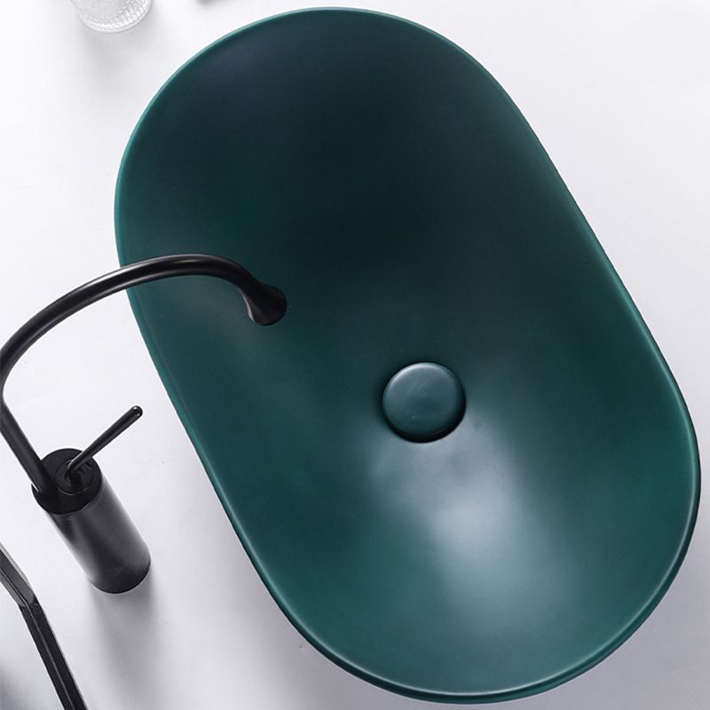 Modern Bathroom Sink Oval Bathroom Sink Overflow with Basin and Faucet