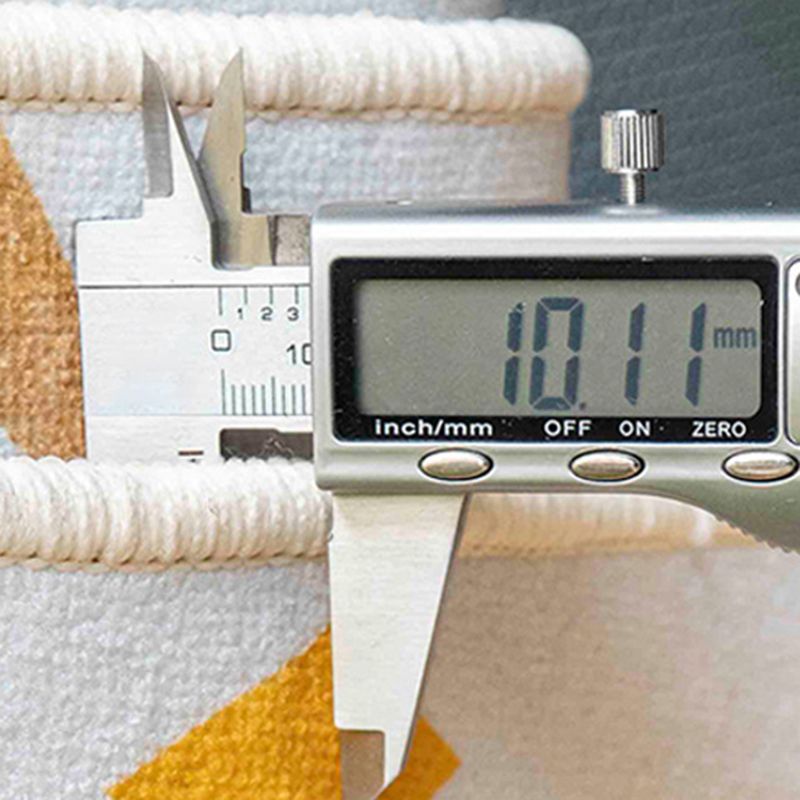 Modern Style Geometric Rug Rectangle Shape Living Room Carpet Polyester Washable Area Rug