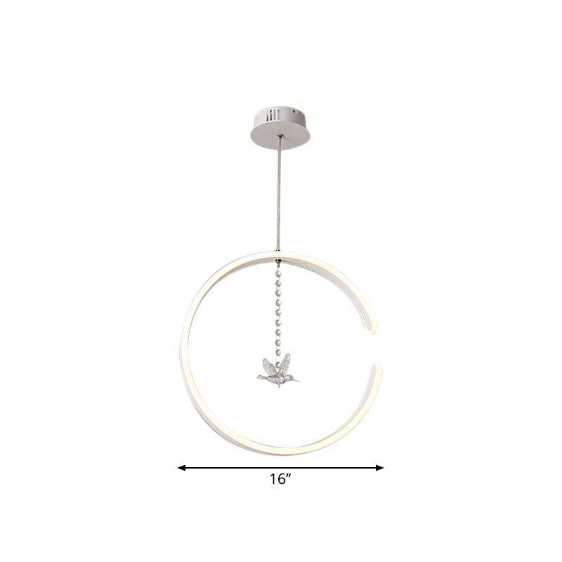 Metalen C-vormige suspensieverlichting Minimalisme Zwart/Wit LED Hanglampkit met bungelende kristalvogel in warm/wit licht