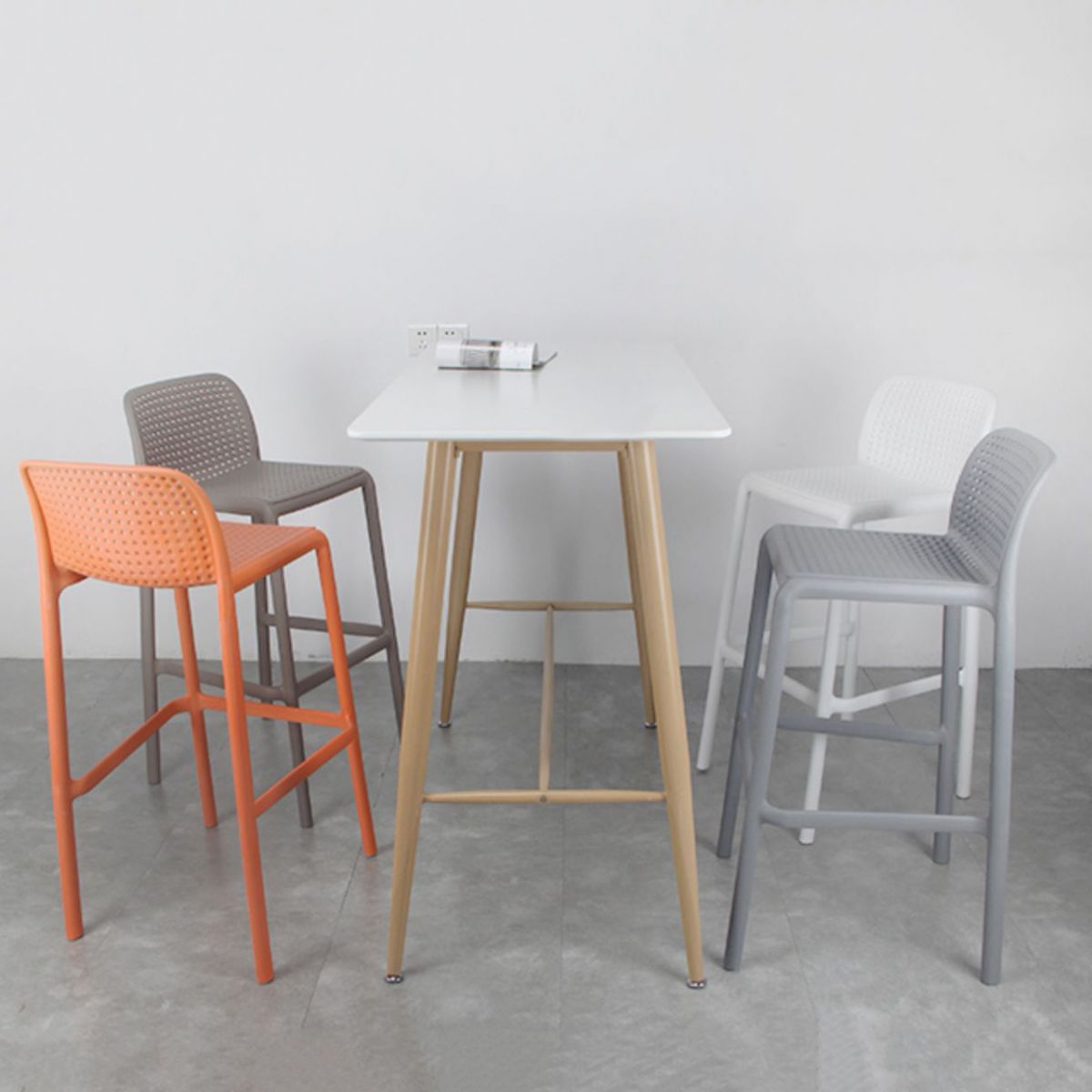 Taburete de comedor de cocina de plástico escandinavo
