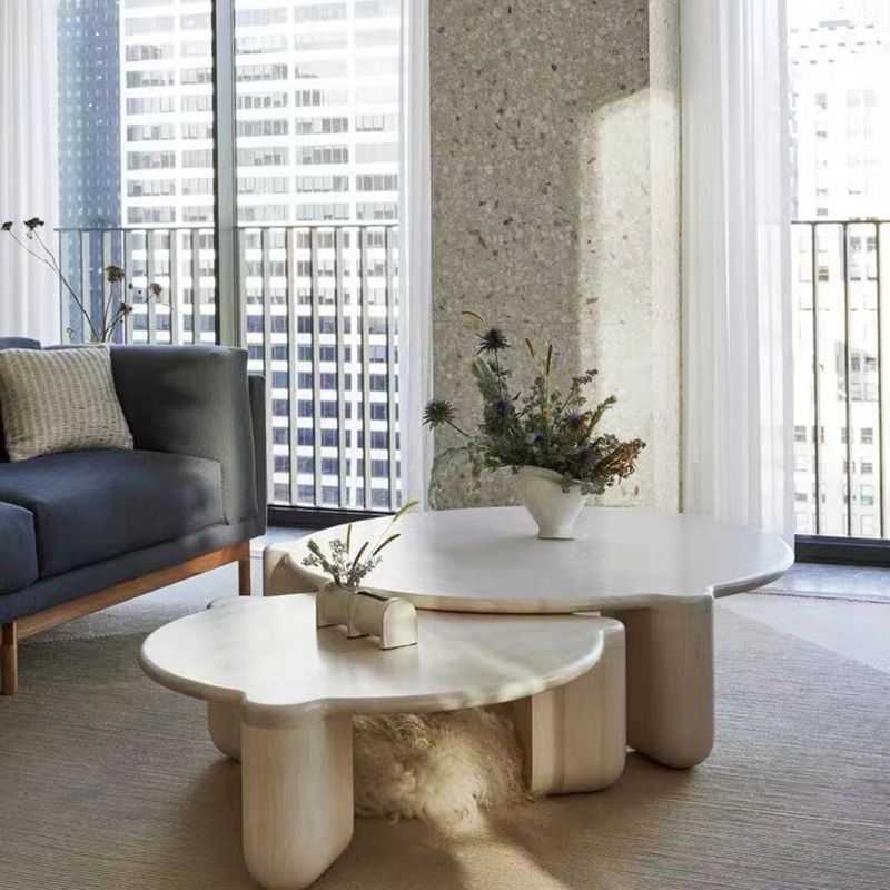 White Goose/black Oak Round Coffee Table with 3 legs Base Cocktail Table