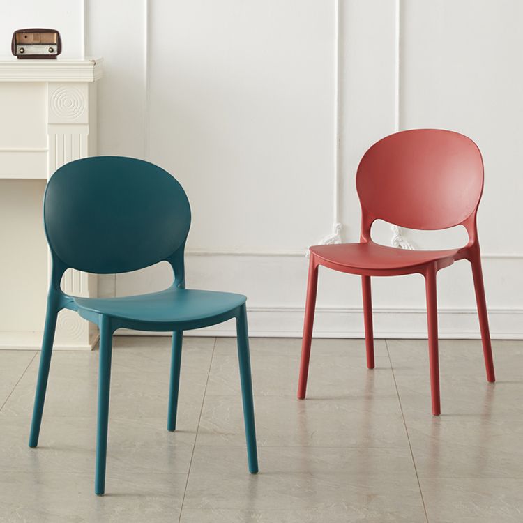 Scandinavian Plastic Armless Dining Chairs Indoor Stackable Side Chair