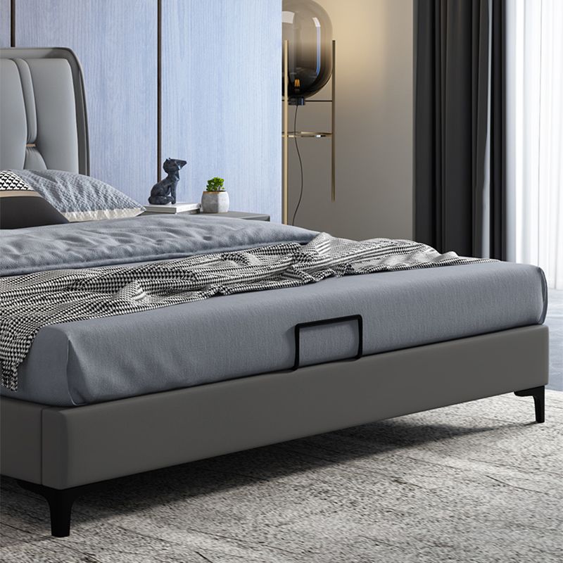 Contemporary Grey Standard Bed with Tufted and Legs Wingback Bed