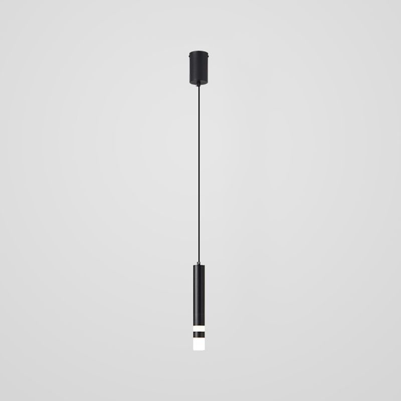 Lumière suspendue métallique