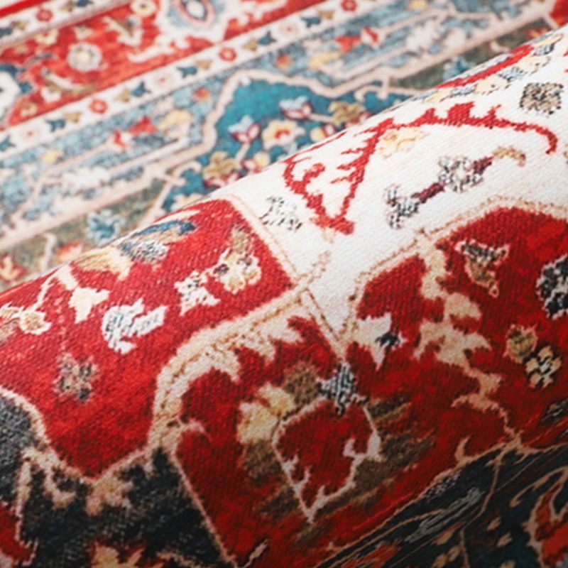 Wine Red Vintage Rug Polyester Medallion Rug Washable Rug for Drawing Room