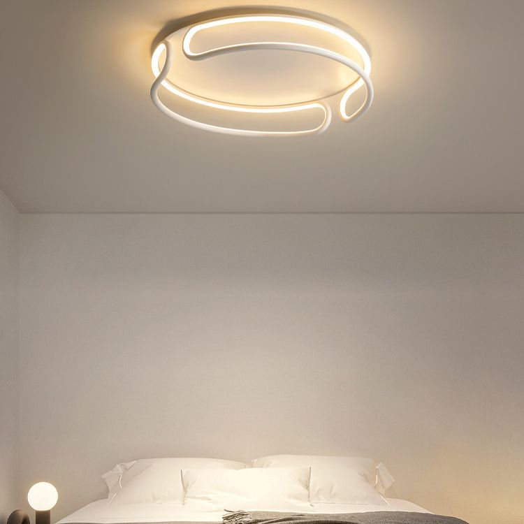 Circle Ceiling Mounted Light Modern Style Metal LED White Ceiling Light Fixture