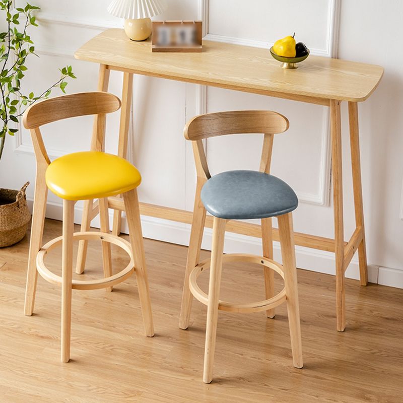 Barkruk in Scandinavische stijl, houten poten met lage rugleuning voor keukenbar