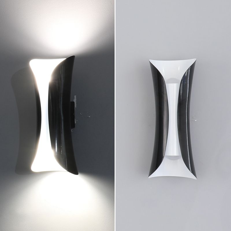 Luz de montaje de pared metálico de pared de rizo de estilo moderno en blanco y negro