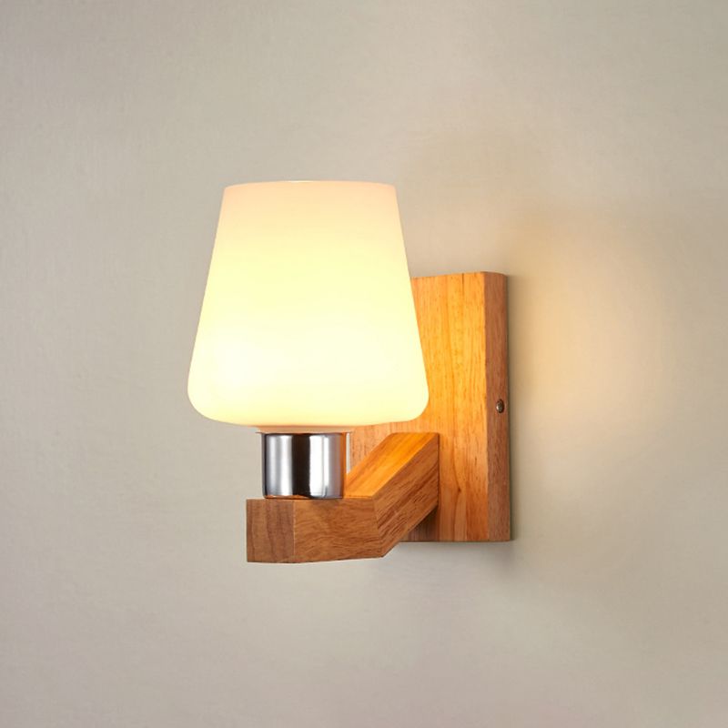 Legno in legno massiccio Lampada montati a parete a parete a 1 illuminazione a 1 illuminazione sumiera con tonalità di vetro bianco