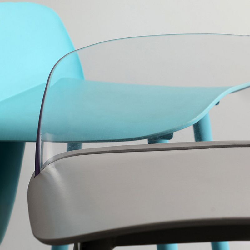 Taburete de bar de estilo industrial, asiento de PP, taburete con patas de metal para barra de cocina