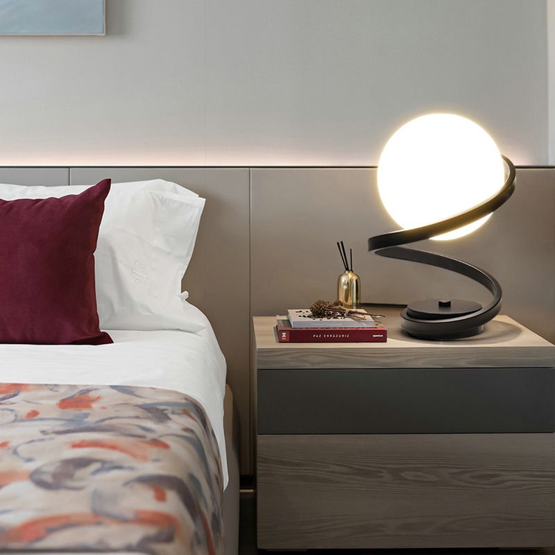 Lampade da tavolo moderne per camera da letto con paralume in vetro per soggiorno camera da letto