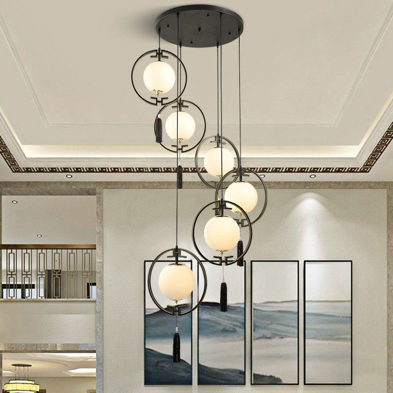 Black Cluster Globe Posting Light Chinoiserie Moderna lámpara de suspensión de vidrio blanco con anillo de borla