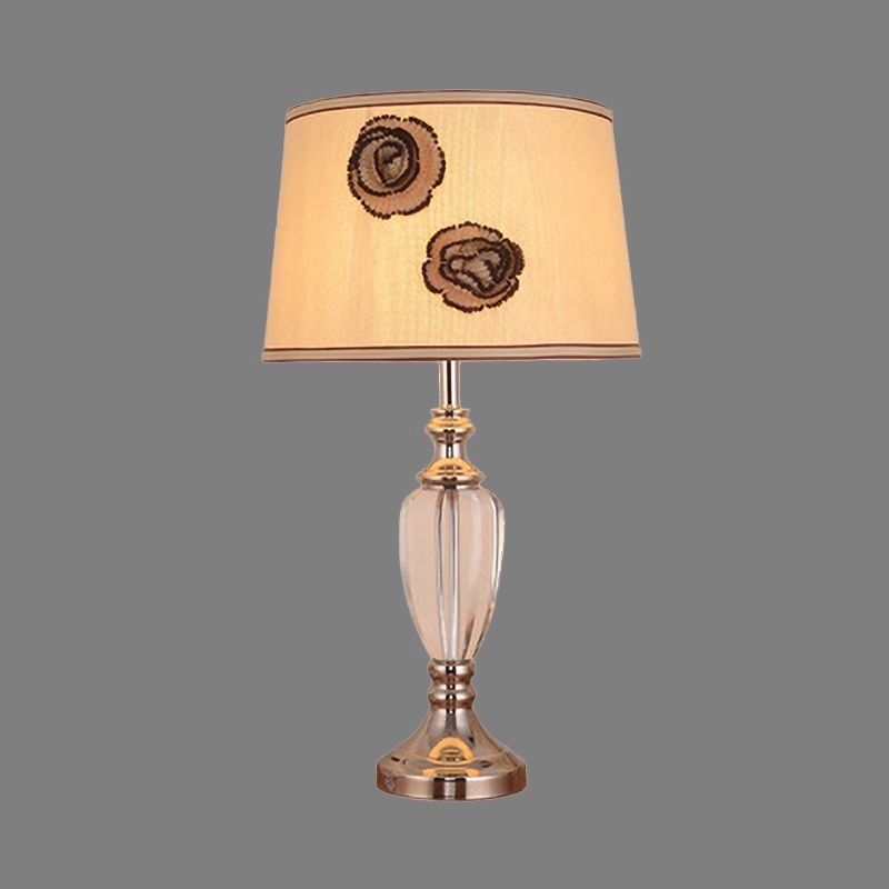1 Hier-chambre de bureau Light moderne lampe de table de nuit beige moderne avec une teinte en tissu de baril