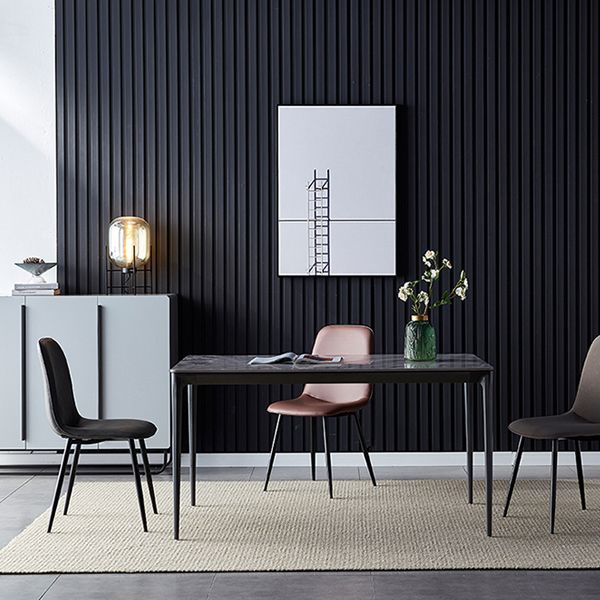 Silla de comedor tapizada con acabado mate y respaldo sólido para el hogar moderno