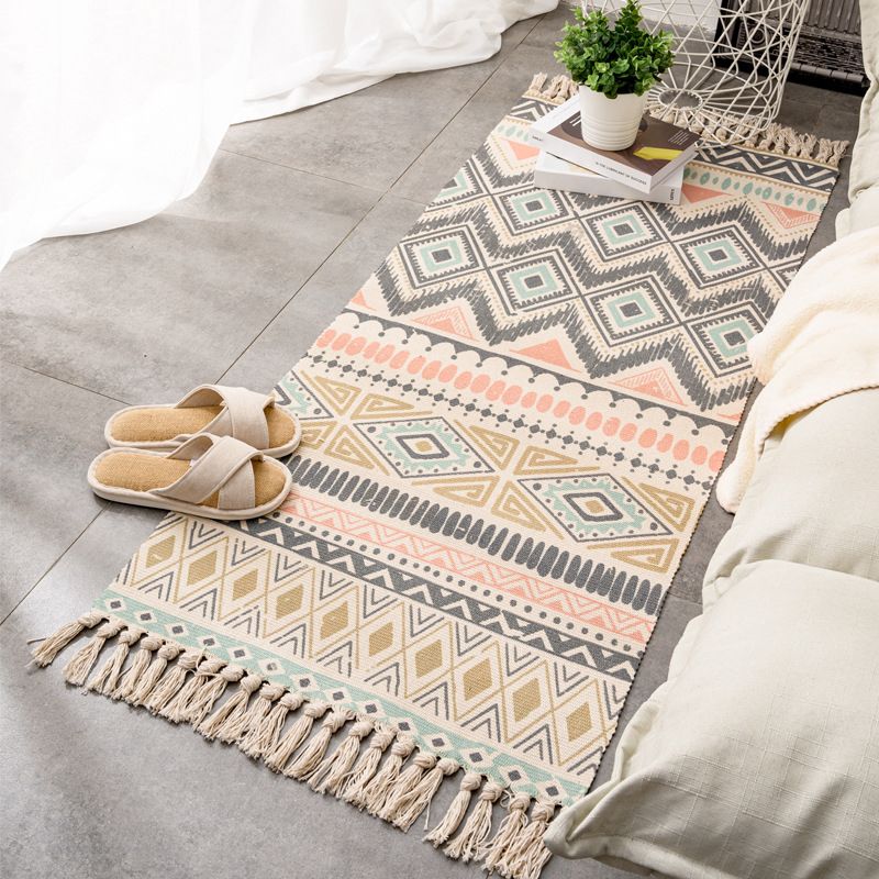 Tapis rétro multi-couleurs relaxant Machine de tapis à motifs de coton Machine intérieure lavable avec gland pour décor