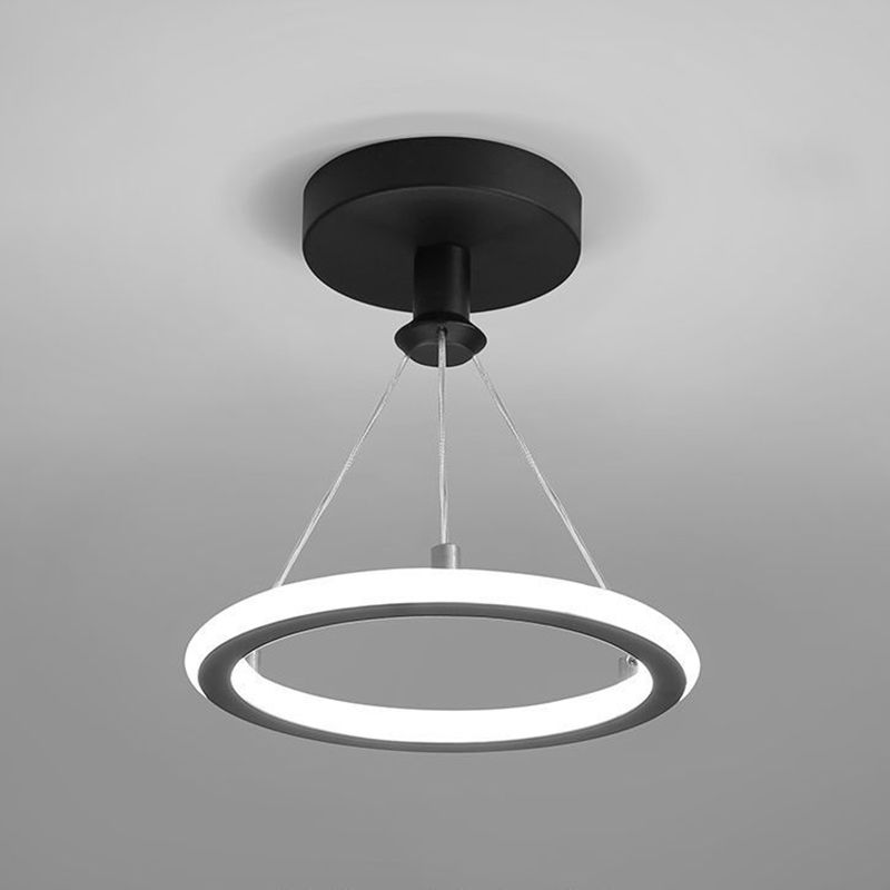 Minimalista lampada da soffitto in metallo, luci di lusso del supporto a filo del soffitto dell'ombra del cerchio per l'interno
