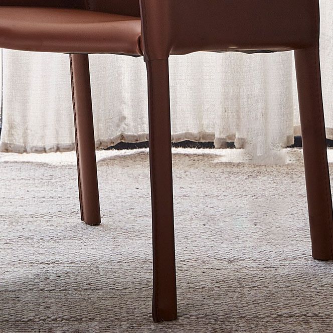Silla moderna de metal de cuero para interiores y exteriores, sillón con respaldo sólido para comedor