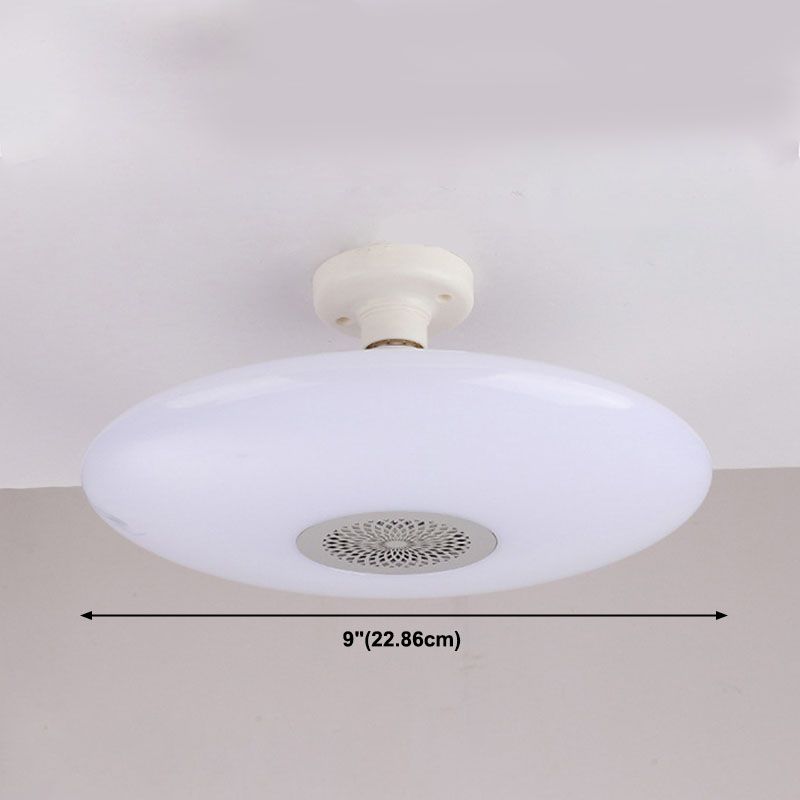 Plafond des ébullition Lamp Minimaliste Style de vie en plastique Plafond de lumière Fixation de la lumière en blanc